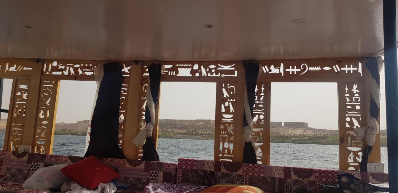 Nile Sunrise Felucca Boat Private Rental Louxor Extérieur photo